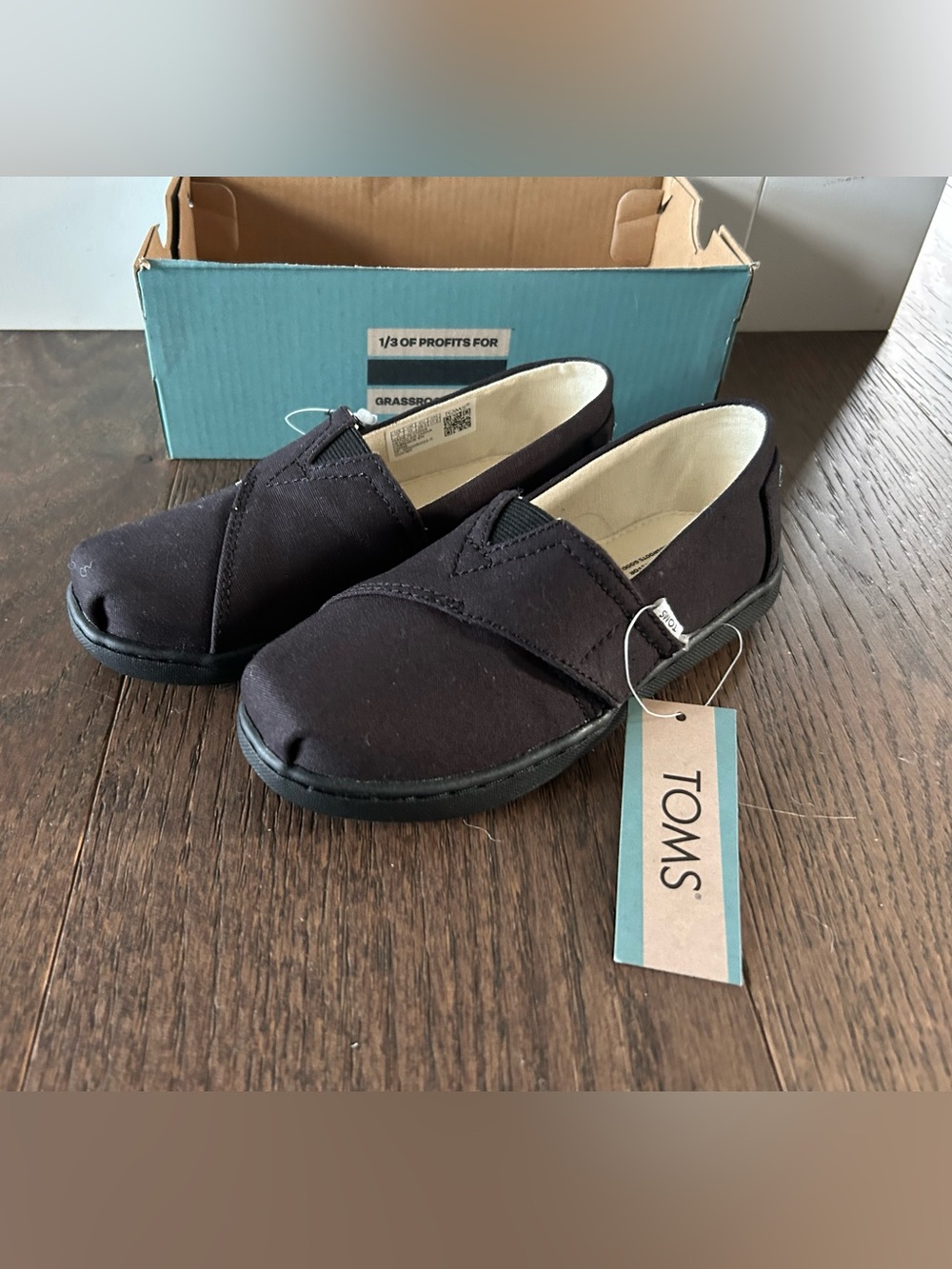 Toms Size 11 Kid's Belmont Shoes